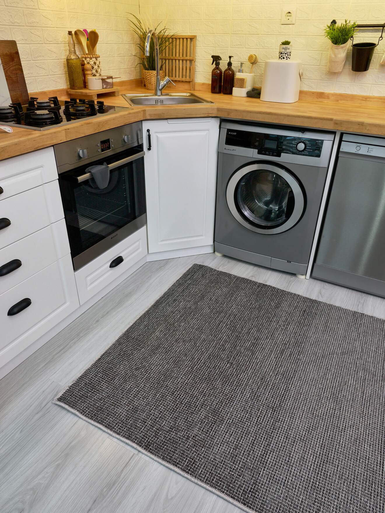 2415 Antrasit - Akrilik Dokuma Halı | Düz Renk Saçaklı Model